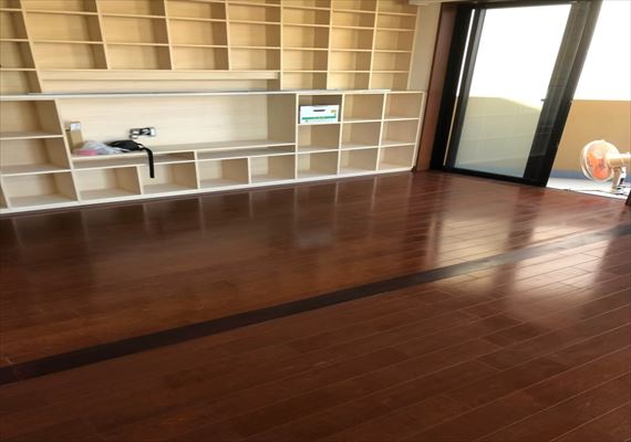 お客様のセンスと実用性溢れるオーダーメイド家具の製作もお任せください。